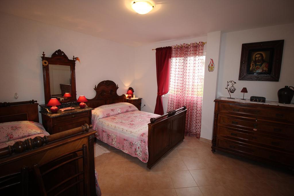 Megi1 Apartment Vrbnik Bilik gambar
